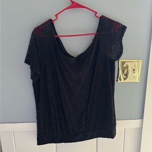 Women’s Torrid off shoulder top size